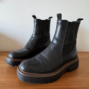 Sam Edelman Laguna Chelsea Boot - Black Lug Sole Size 6
